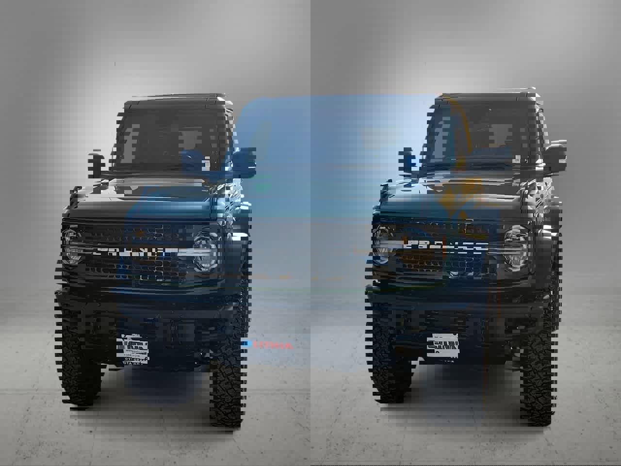 Used 2022 Ford Bronco Wildtrak image 3