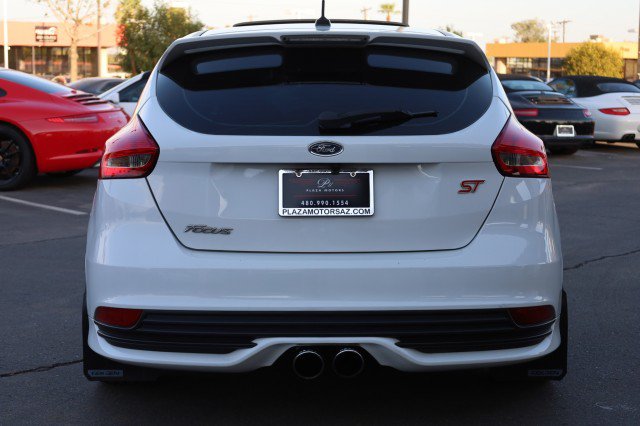 Used 2017 Ford Focus ST w/ Equipment Group 401A FWD image 14