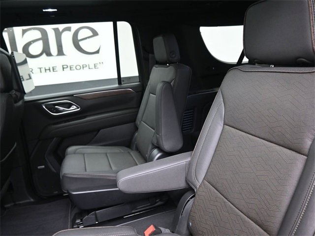 Certified 2024 Chevrolet Suburban High Country w/ Advanced Technology Package image 21