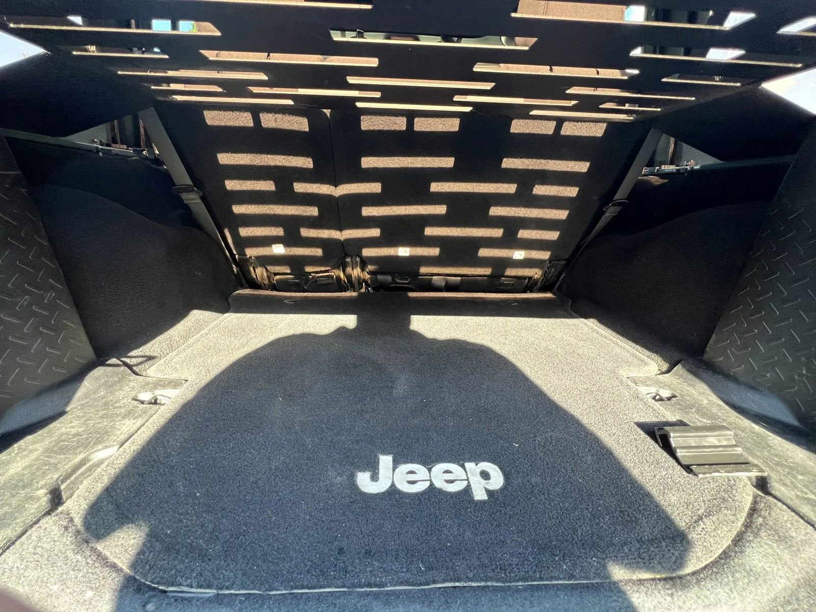 Used 2014 Jeep Wrangler Unlimited Sport w/ Dual Top Group AWD/4WD image 12