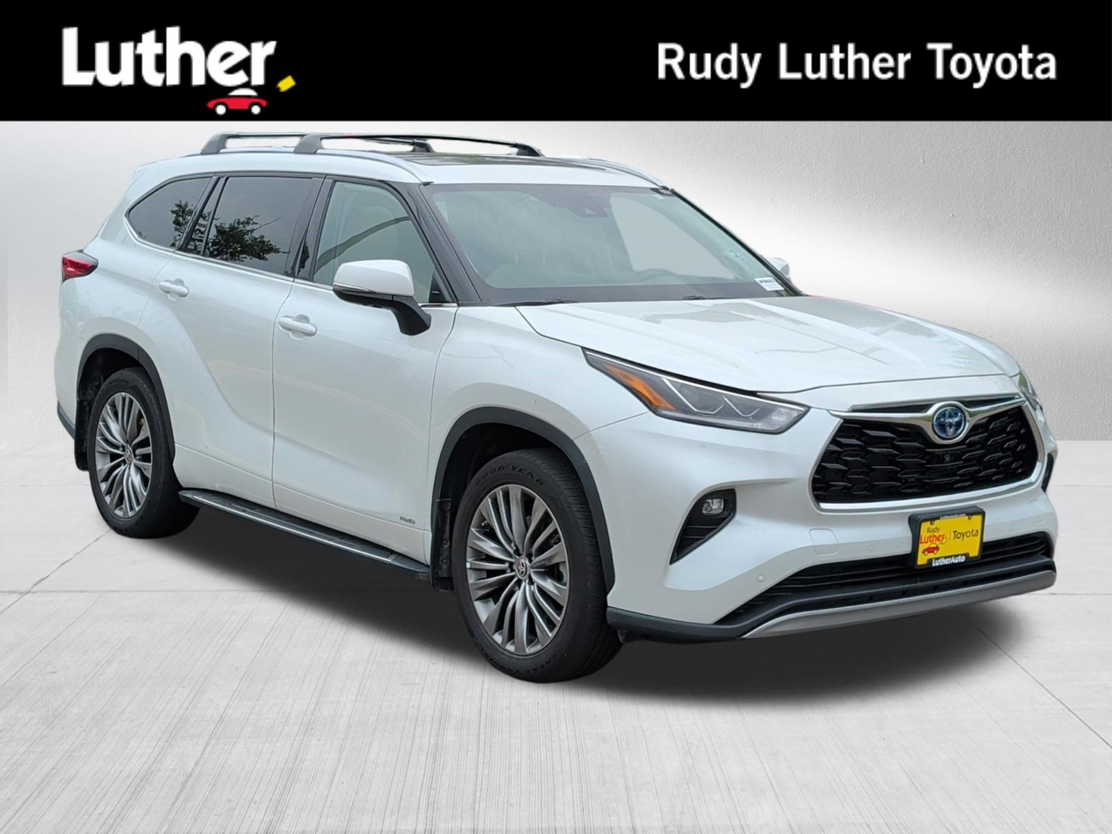 Used 2022 Toyota Highlander Platinum
