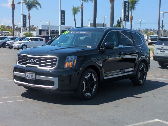 Certified 2024 Kia Telluride S w/ S Sunroof Package FWD image 7