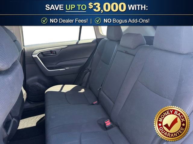 Used 2021 Toyota RAV4 LE FWD image 21