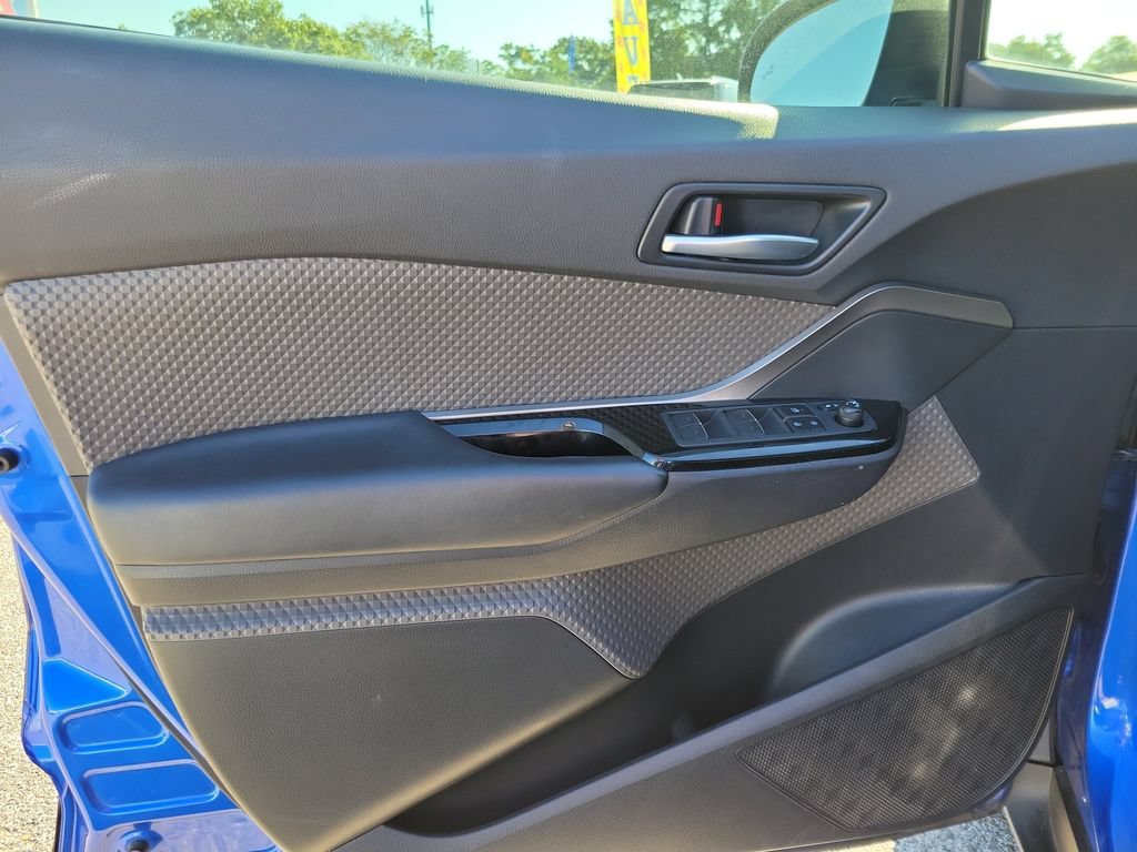 Used 2020 Toyota C-HR Limited FWD image 13