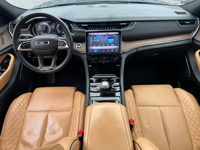 Used 2024 Jeep Grand Cherokee Summit image 22