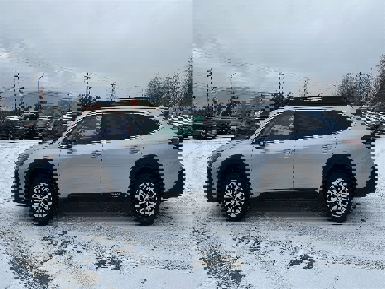 Used 2025 Subaru Outback Premium w/ Popular Package #1A image 33