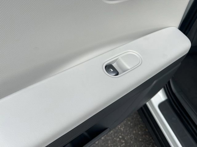 New 2026 Hyundai Ioniq 5 SEL image 25
