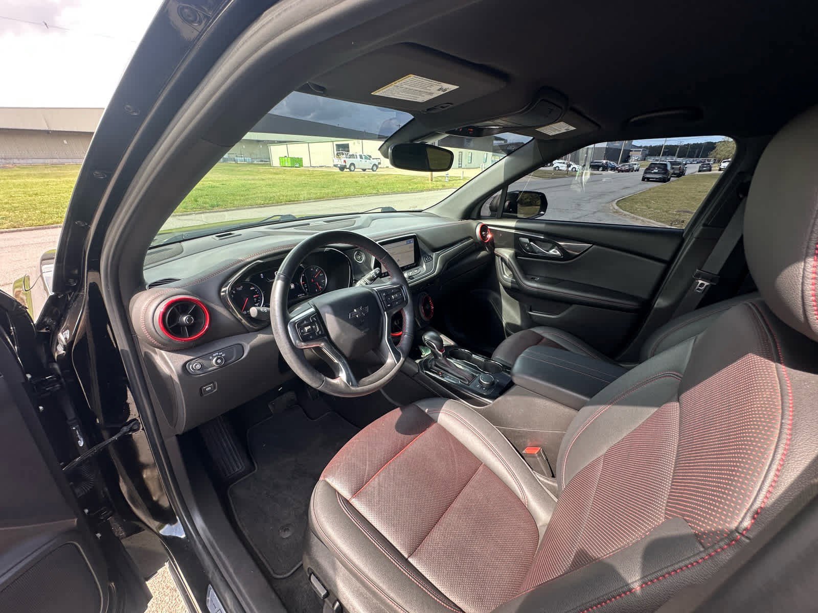 Used 2021 Chevrolet Blazer RS w/ LPO, Sport Package image 3