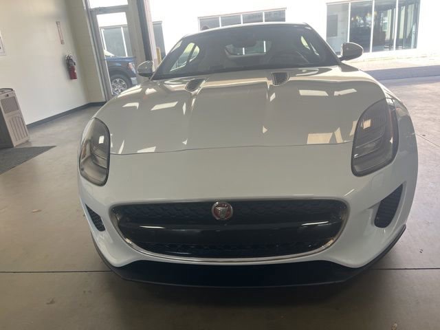 Used 2019 Jaguar F-TYPE Coupe image 2