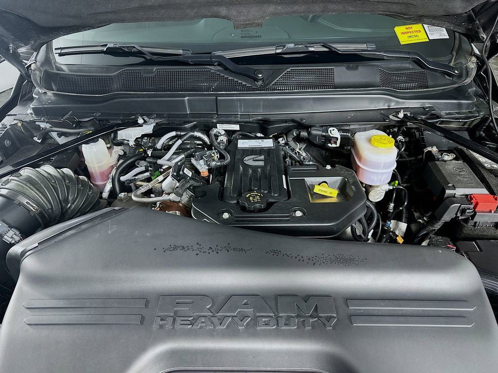 Used 2025 RAM 2500 Laramie image 33