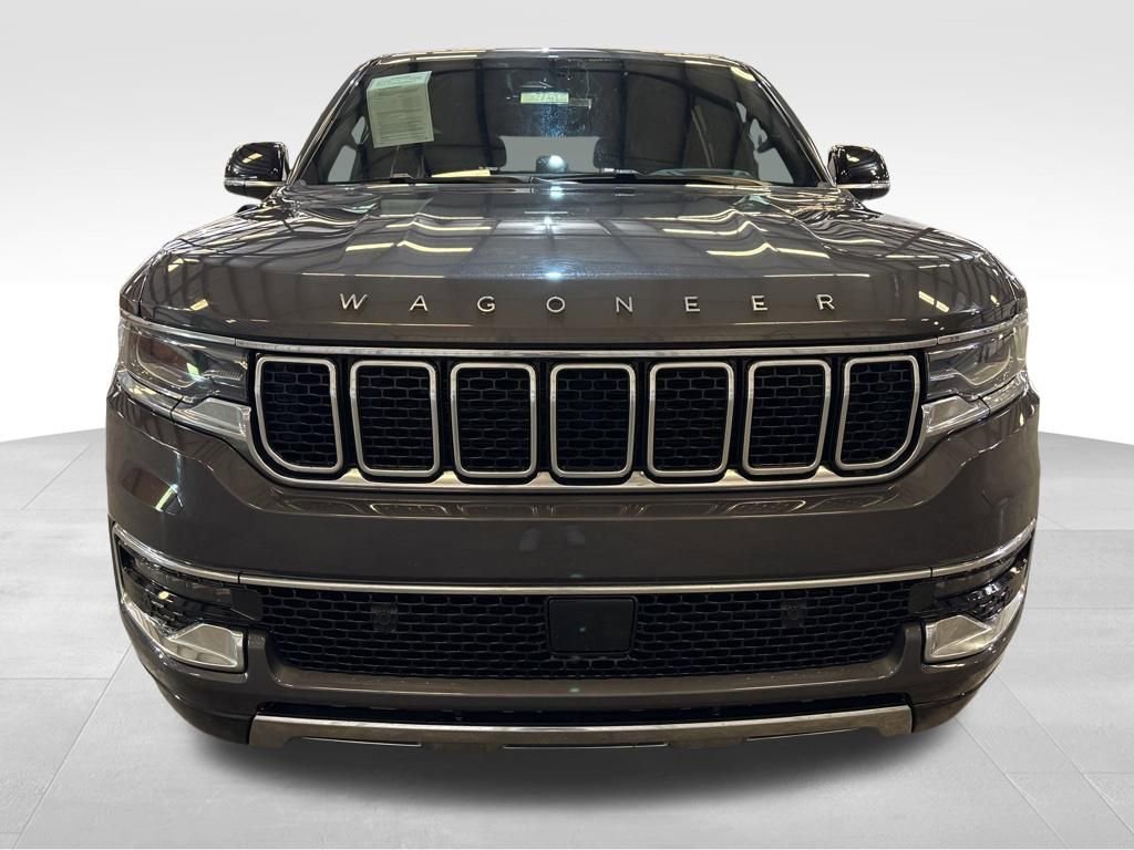 Used 2024 Jeep Wagoneer L Series III w/ Flexible Seating Group image 8
