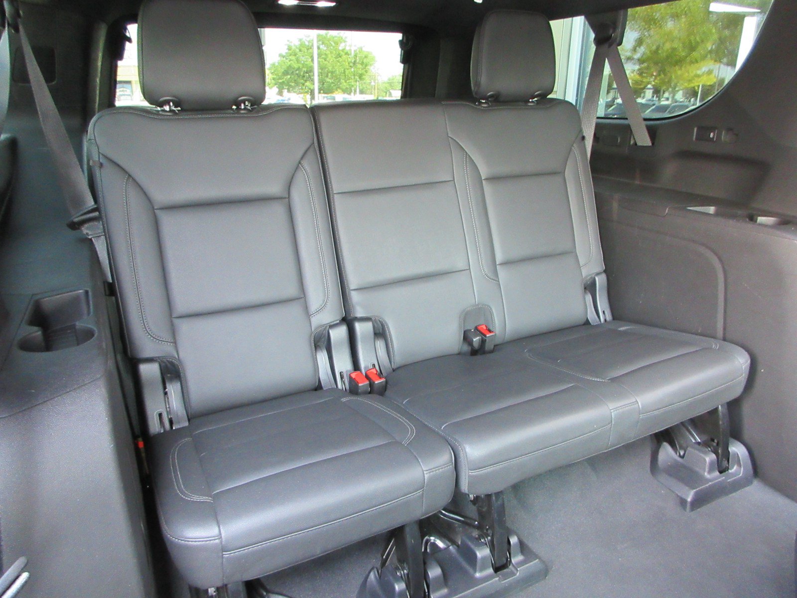 Used 2021 Chevrolet Suburban Z71 AWD/4WD image 20