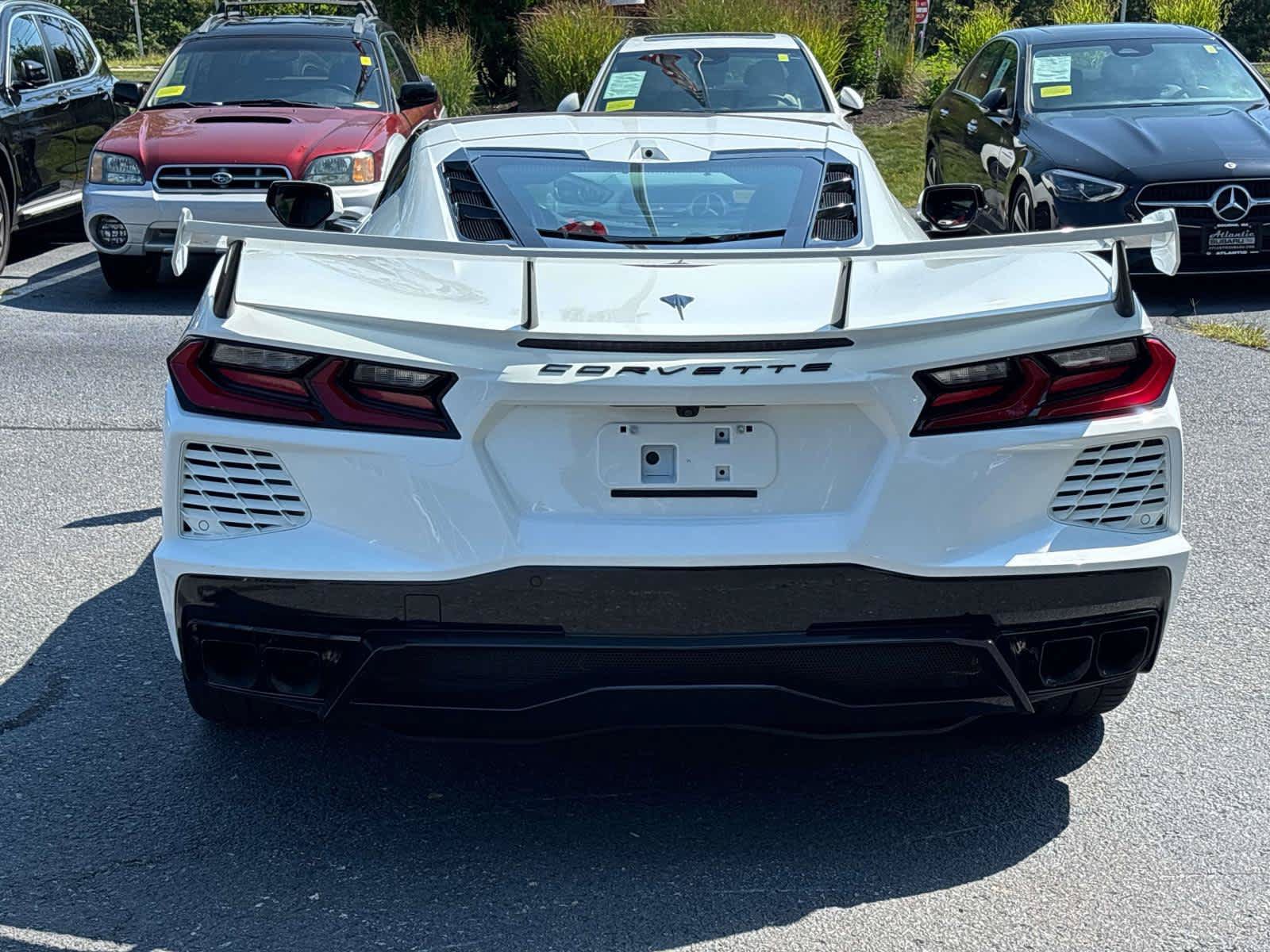 Used 2023 Chevrolet Corvette Stingray Premium Cpe w/ Z51 Performance Package RWD image 4