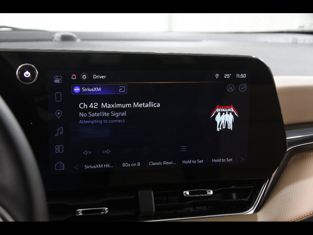 Certified 2026 Chevrolet Equinox ACTIV image 9