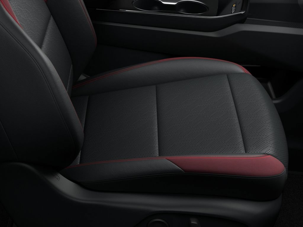 New 2027 Chevrolet Equinox RS w/ Convenience Package III FWD image 9