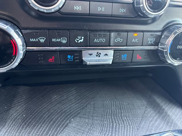 Used 2023 Ford F150 Platinum w/ Equipment Group 701A High image 29