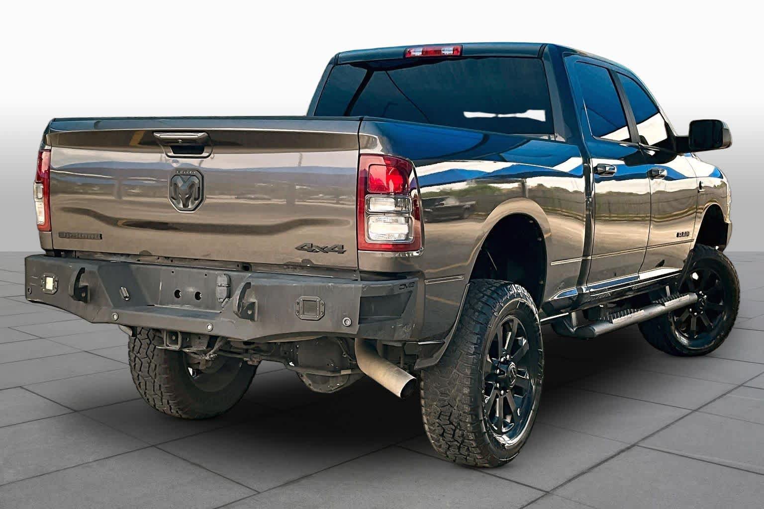 Used 2021 RAM 2500 Big Horn w/ Night Edition AWD/4WD image 13
