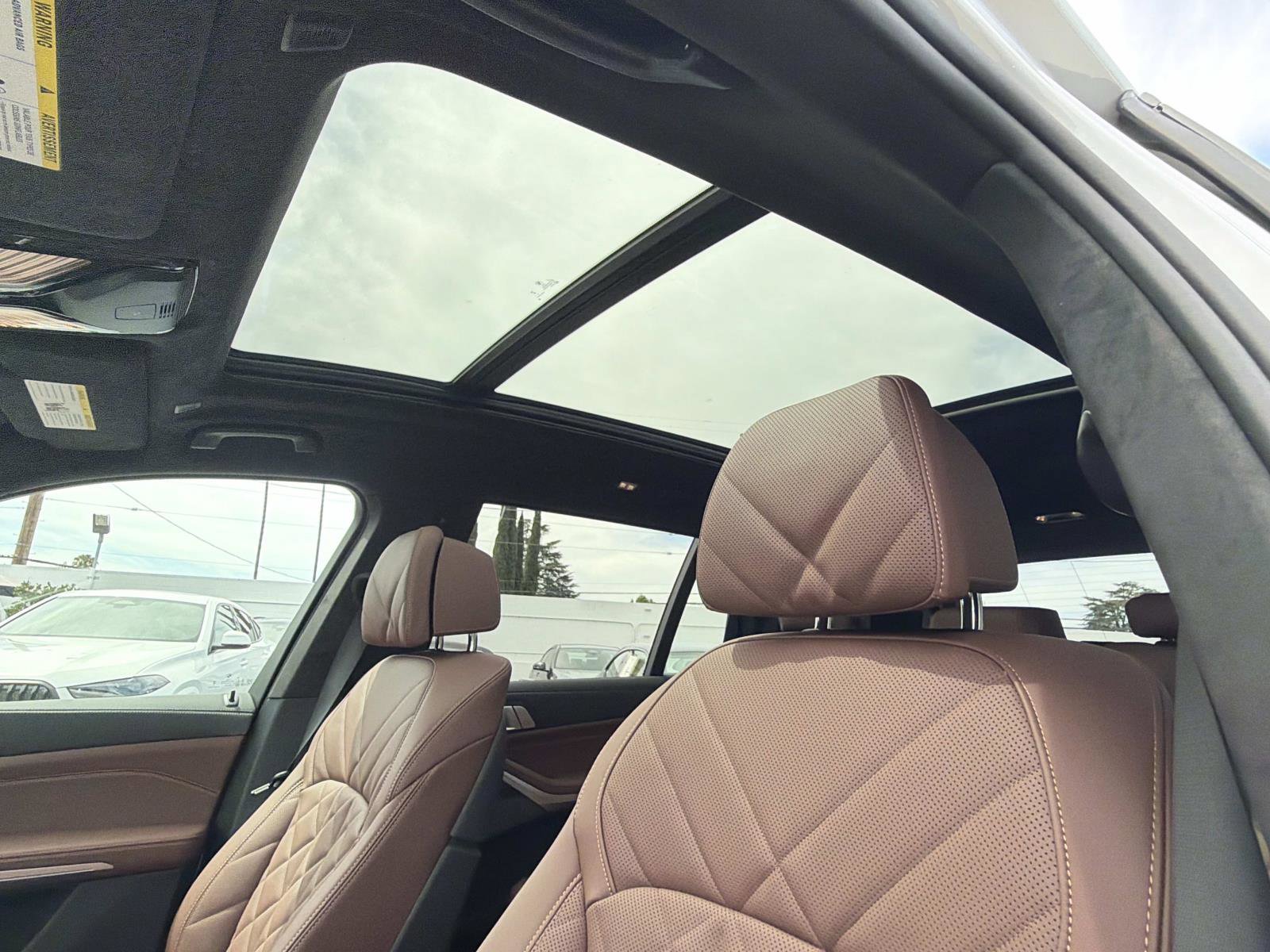 New 2026 BMW X7 xDrive40i w/ M Sport Package image 15