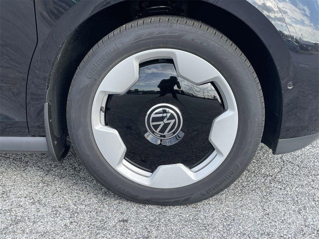 New 2025 Volkswagen ID. Buzz Pro S RWD image 12