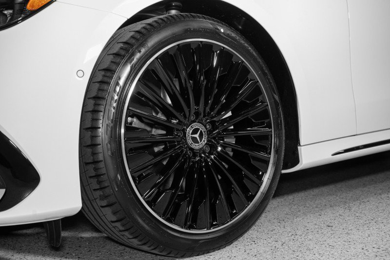 New 2026 Mercedes-Benz E 350 4MATIC Sedan image 31