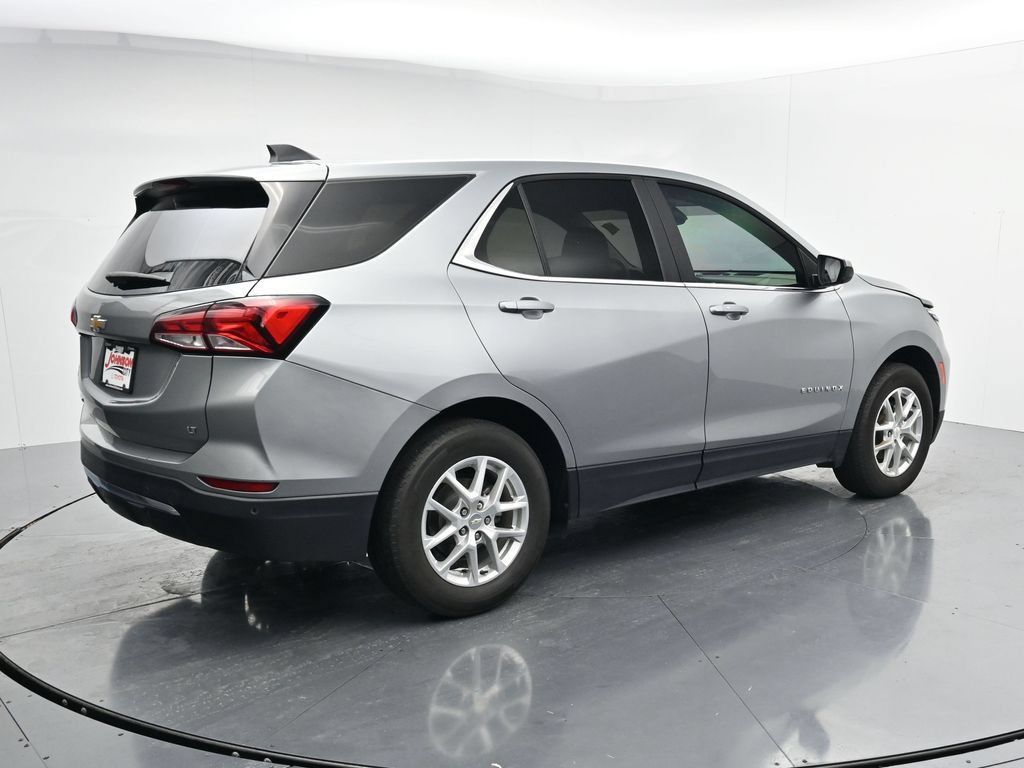 Used 2023 Chevrolet Equinox LT w/ Driver Convenience Package FWD image 8