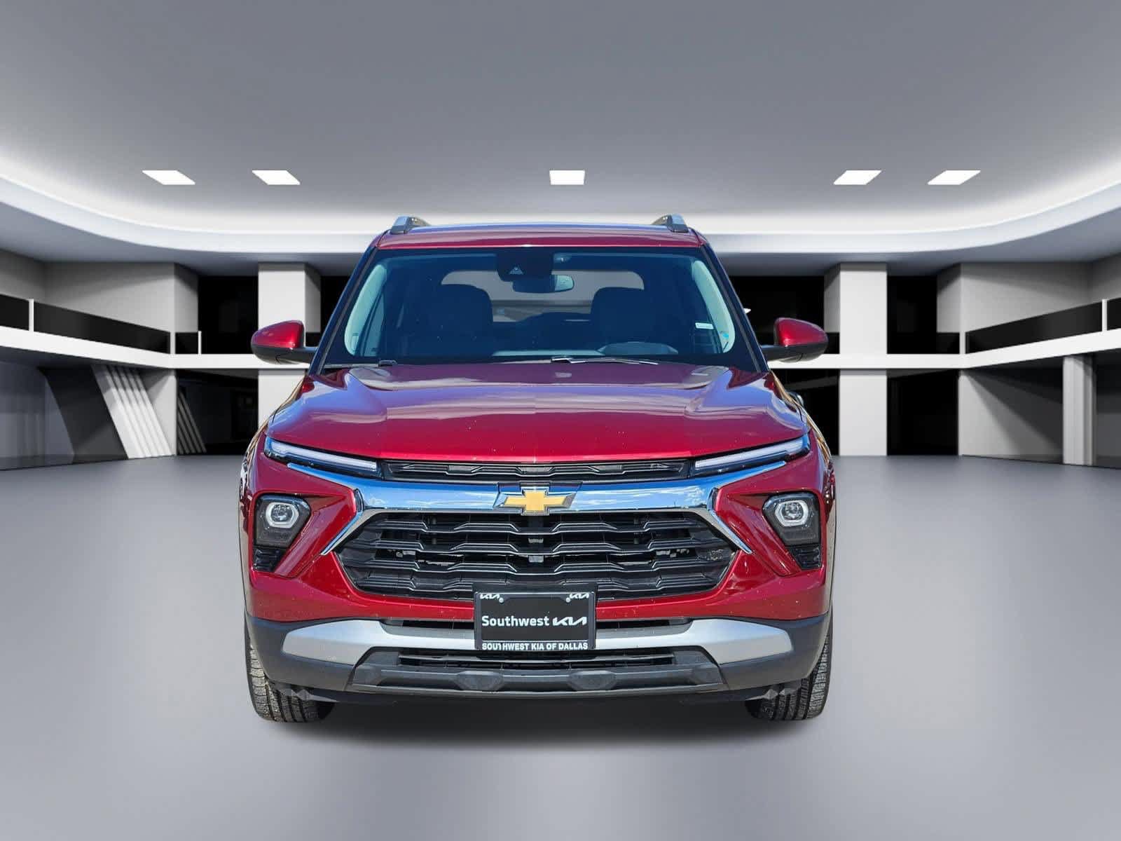 Used 2025 Chevrolet TrailBlazer LT FWD image 9