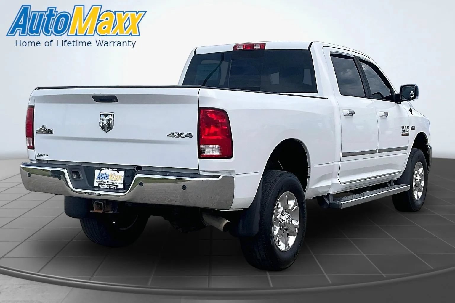 Used 2015 RAM 2500 Big Horn AWD/4WD image 9
