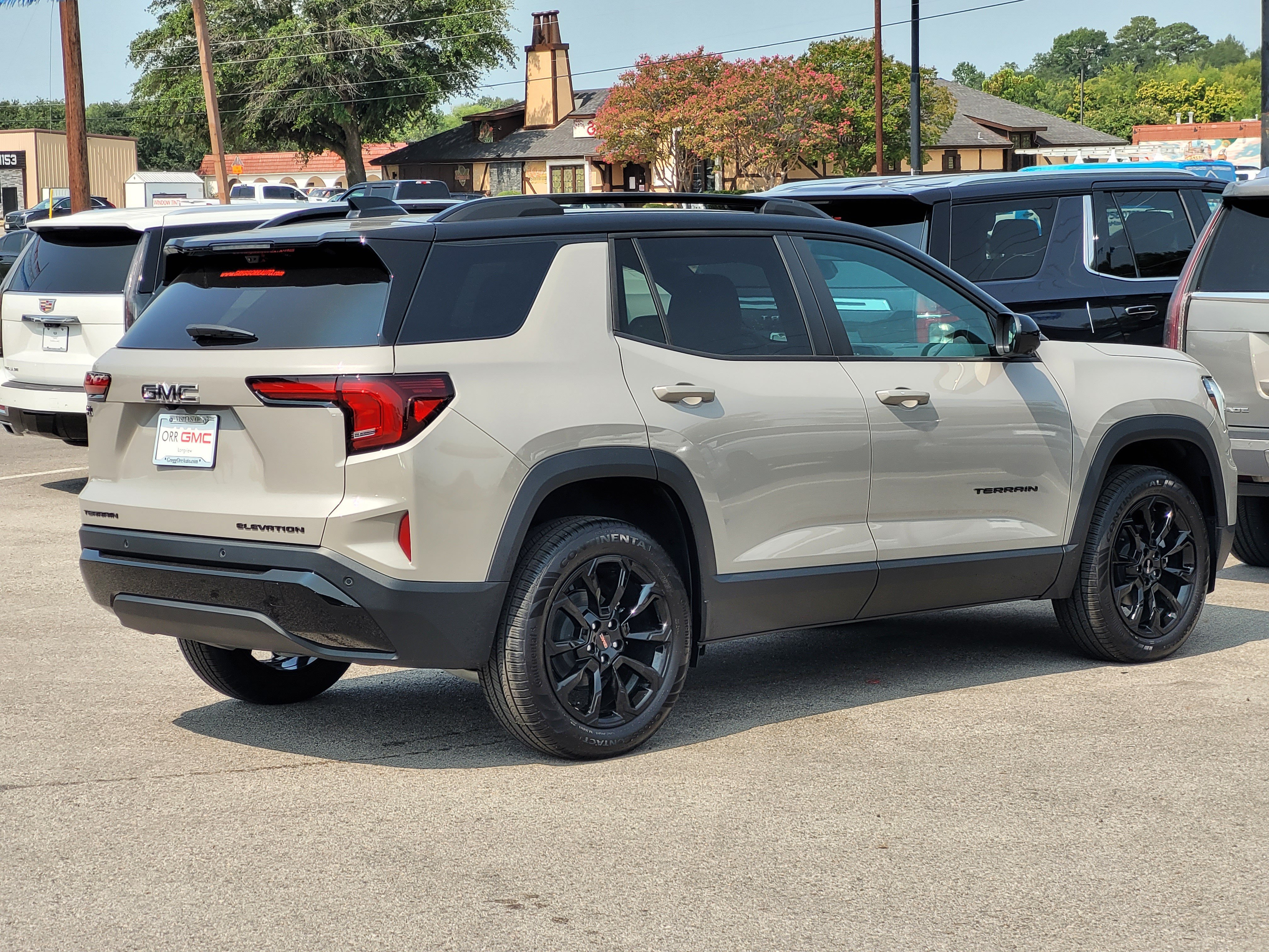 New 2027 GMC Terrain Elevation w/ Elevation Premium Package FWD image 4