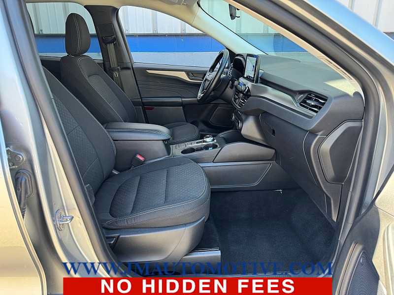 Used 2024 Ford Escape Active AWD/4WD image 19