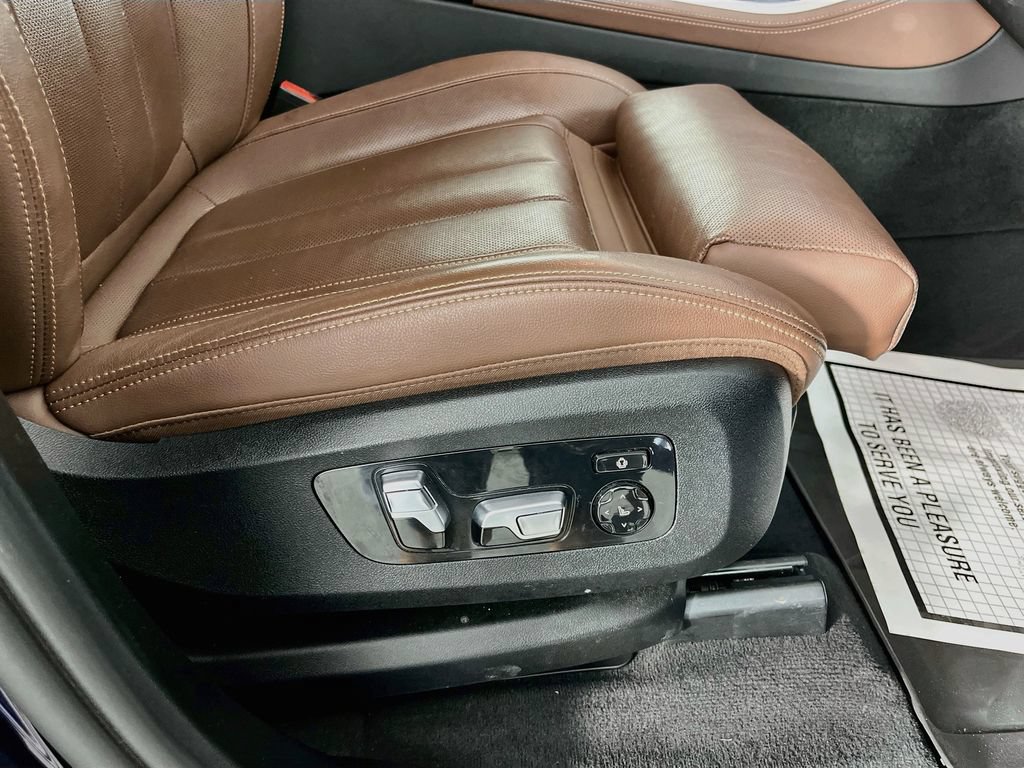 Used 2022 BMW X5 xDrive40i AWD/4WD image 36
