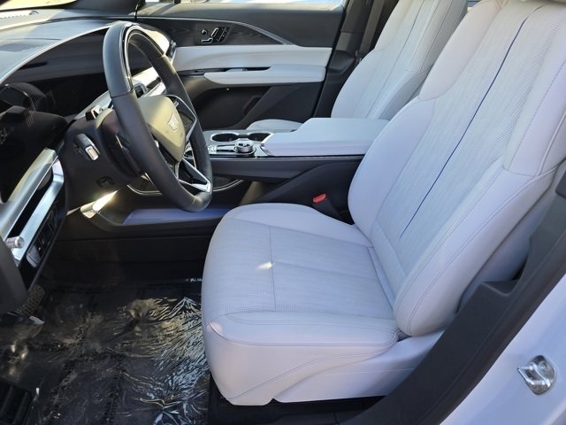 Used 2026 Cadillac Lyriq Sport w/ LPO, Floor Liner Package image 29