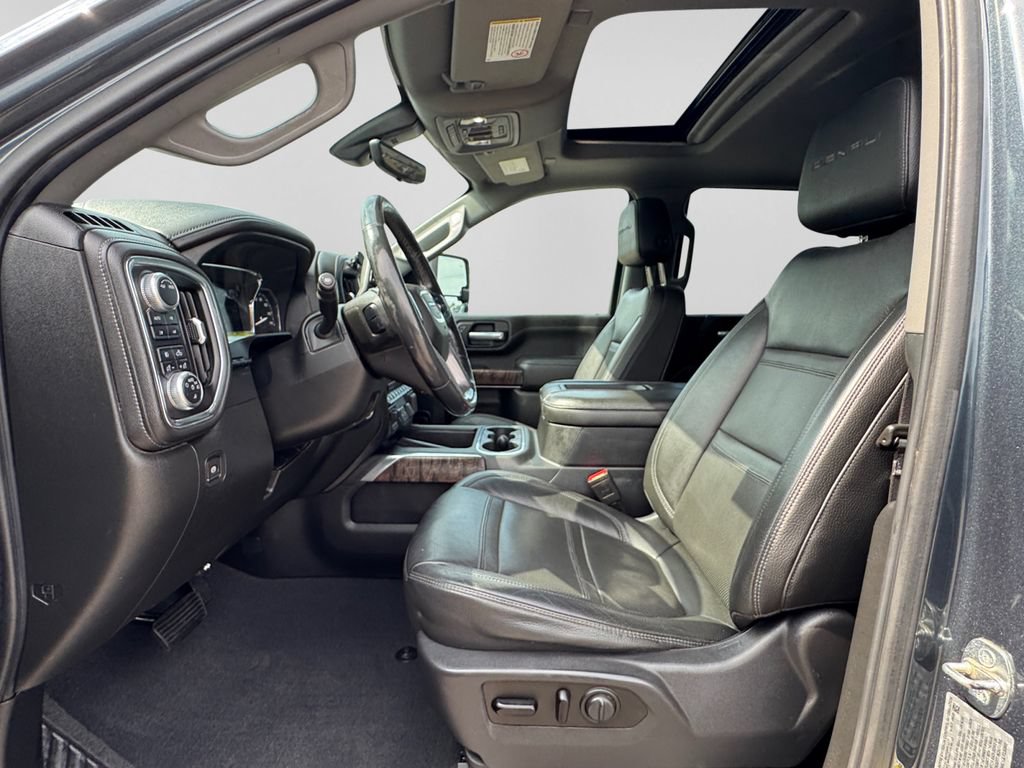 Used 2020 GMC Sierra 3500 Denali w/ Denali Ultimate Package AWD/4WD image 20