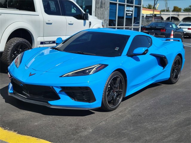 Used 2021 Chevrolet Corvette Stingray Preferred Cpe w/ Z51 Performance Package image 2