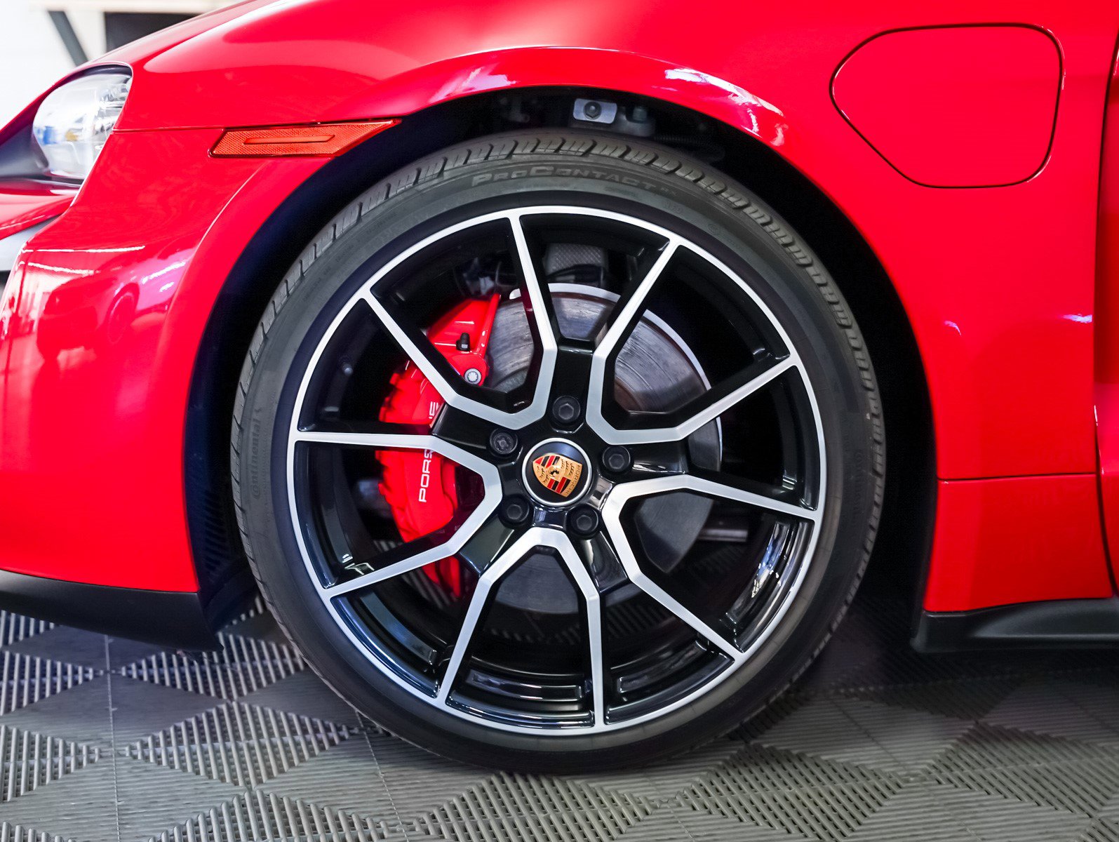 Certified 2024 Porsche Taycan 4S w/ Premium Package image 13