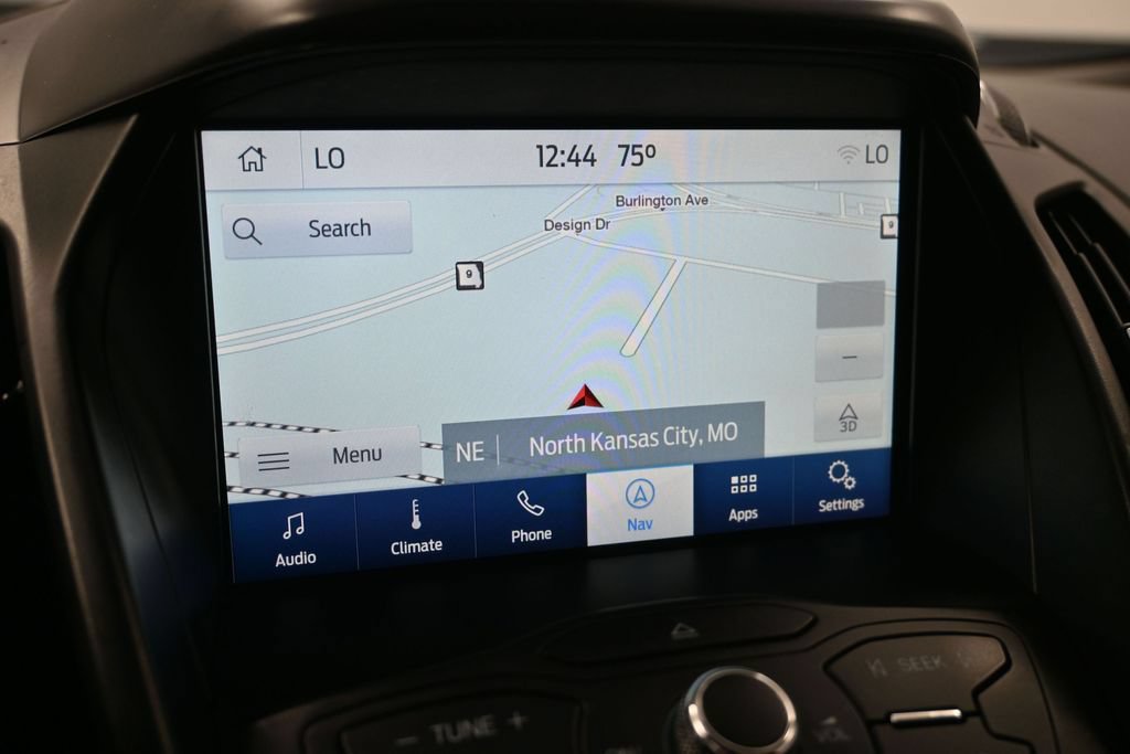Used 2016 Ford Escape SE w/ Equipment Group 201A FWD image 18