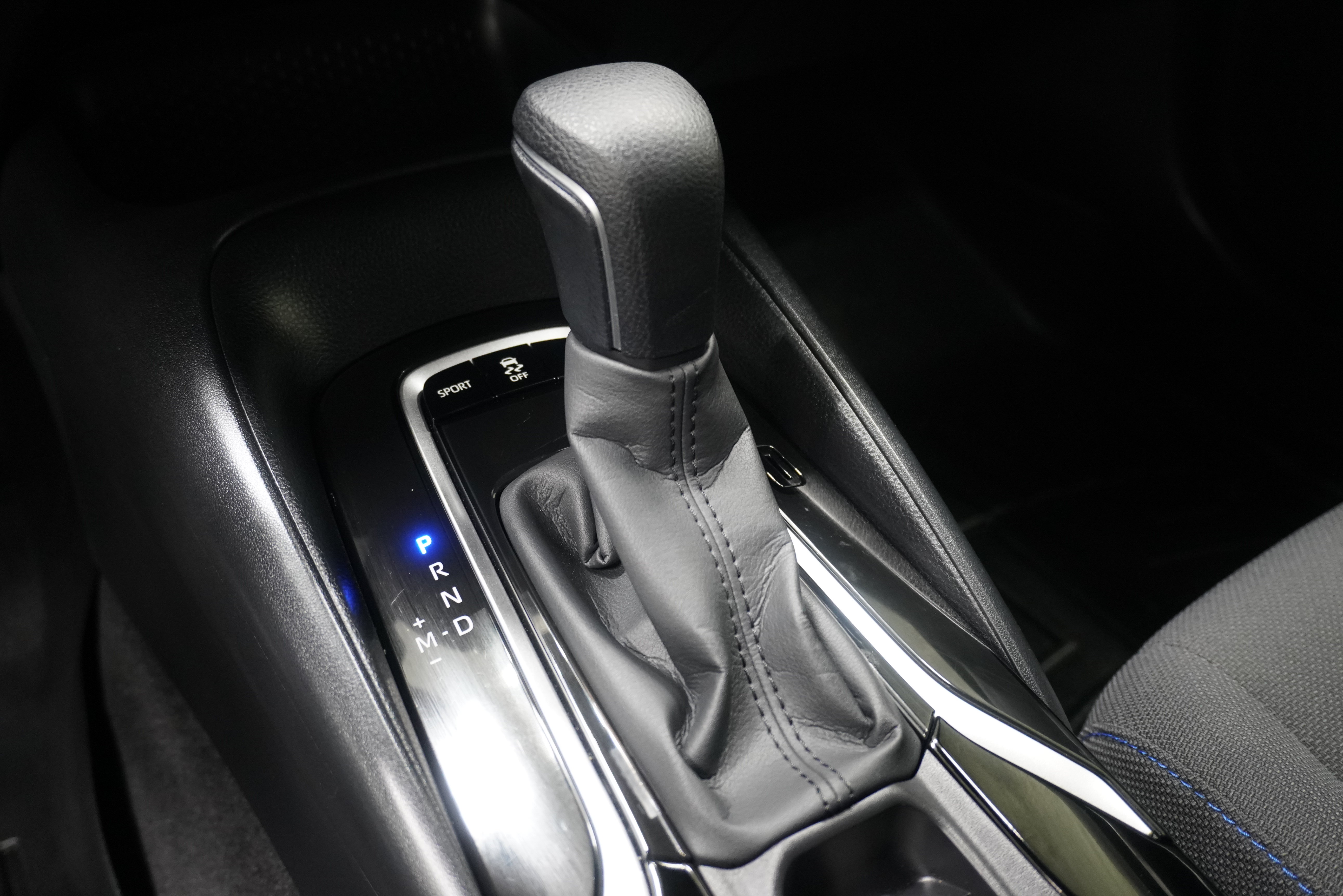 Used 2022 Toyota Corolla SE FWD image 17