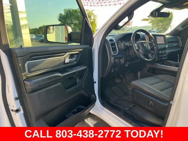 Used 2022 RAM 1500 Big Horn AWD/4WD image 3