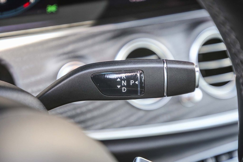 Used 2021 Mercedes-Benz E 350 Sedan image 19