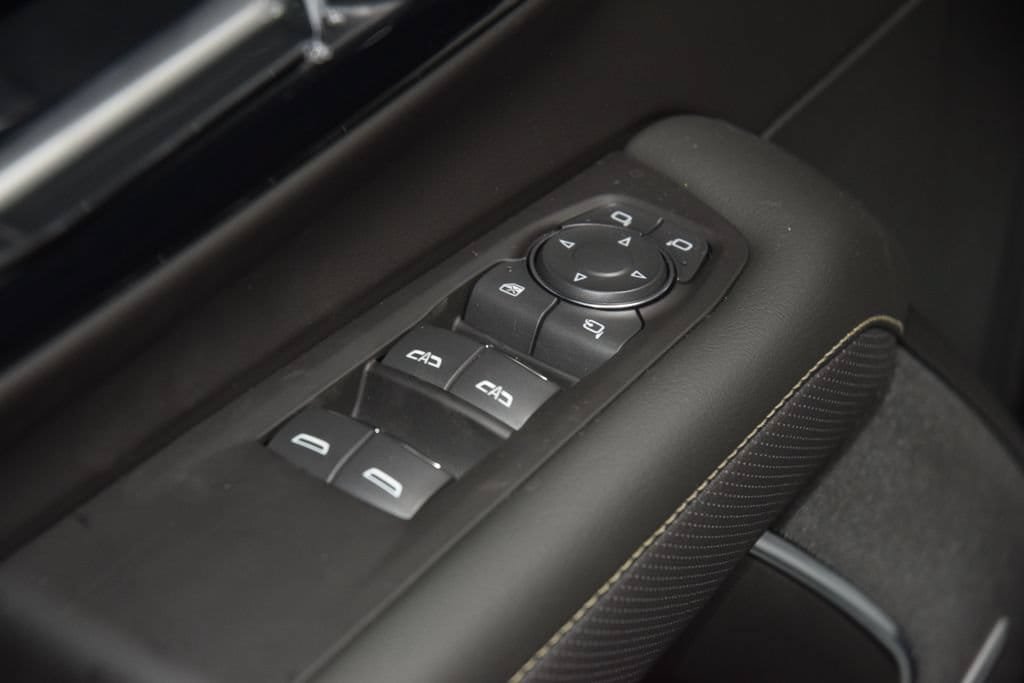 New 2026 Chevrolet Suburban Premier AWD/4WD image 50
