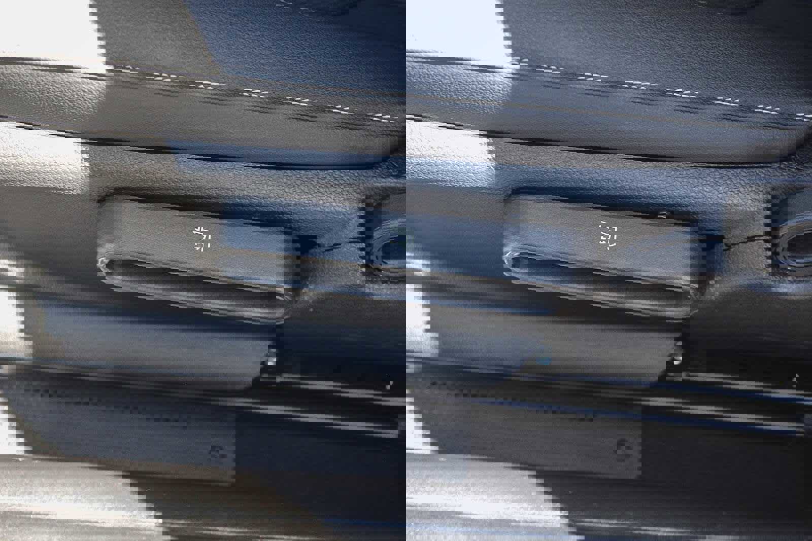 Used 2024 MINI Cooper SE image 20