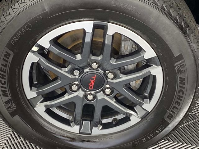 Used 2024 Toyota Tacoma TRD Sport w/ TRD Sport Upgrade Package AWD/4WD image 27