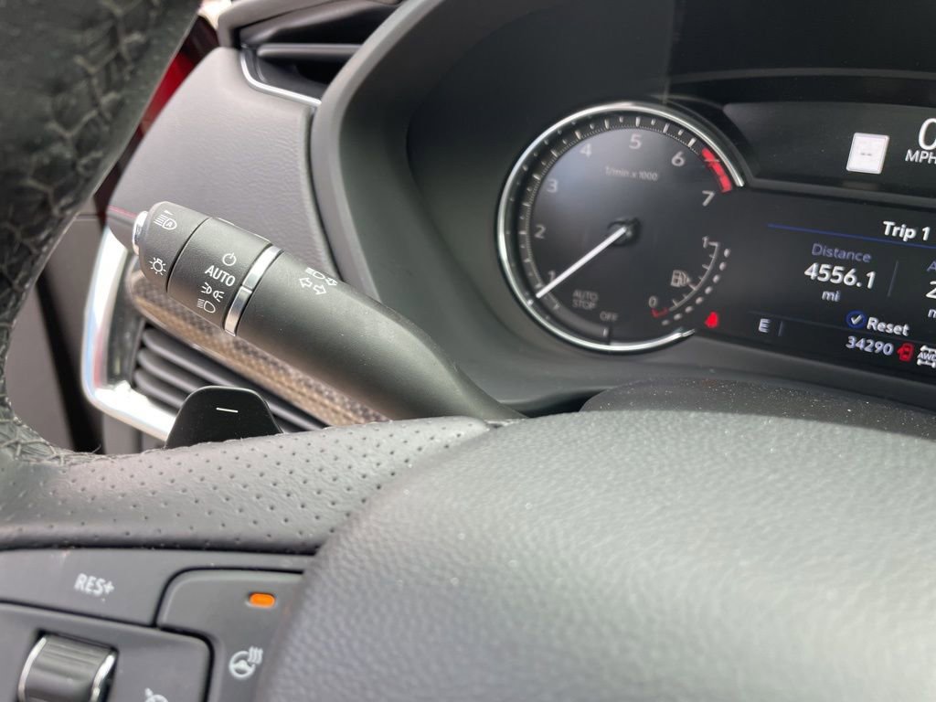 Used 2021 Cadillac XT4 Sport image 16