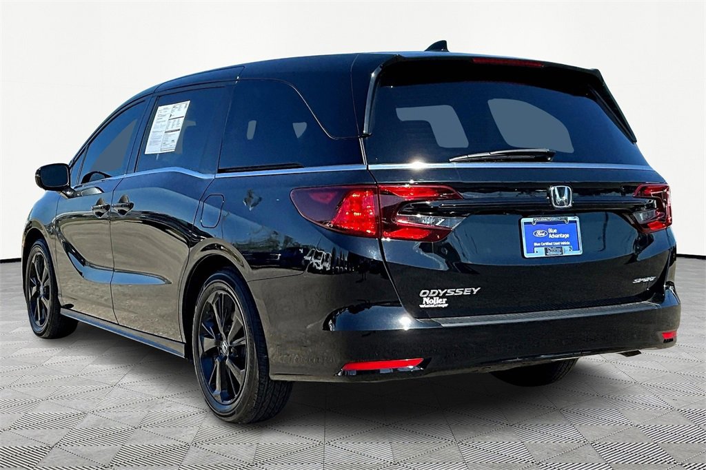 Used 2024 Honda Odyssey Sport image 13