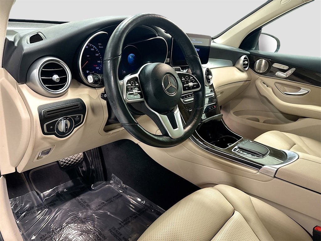 Used 2021 Mercedes-Benz GLC 300 4MATIC image 8