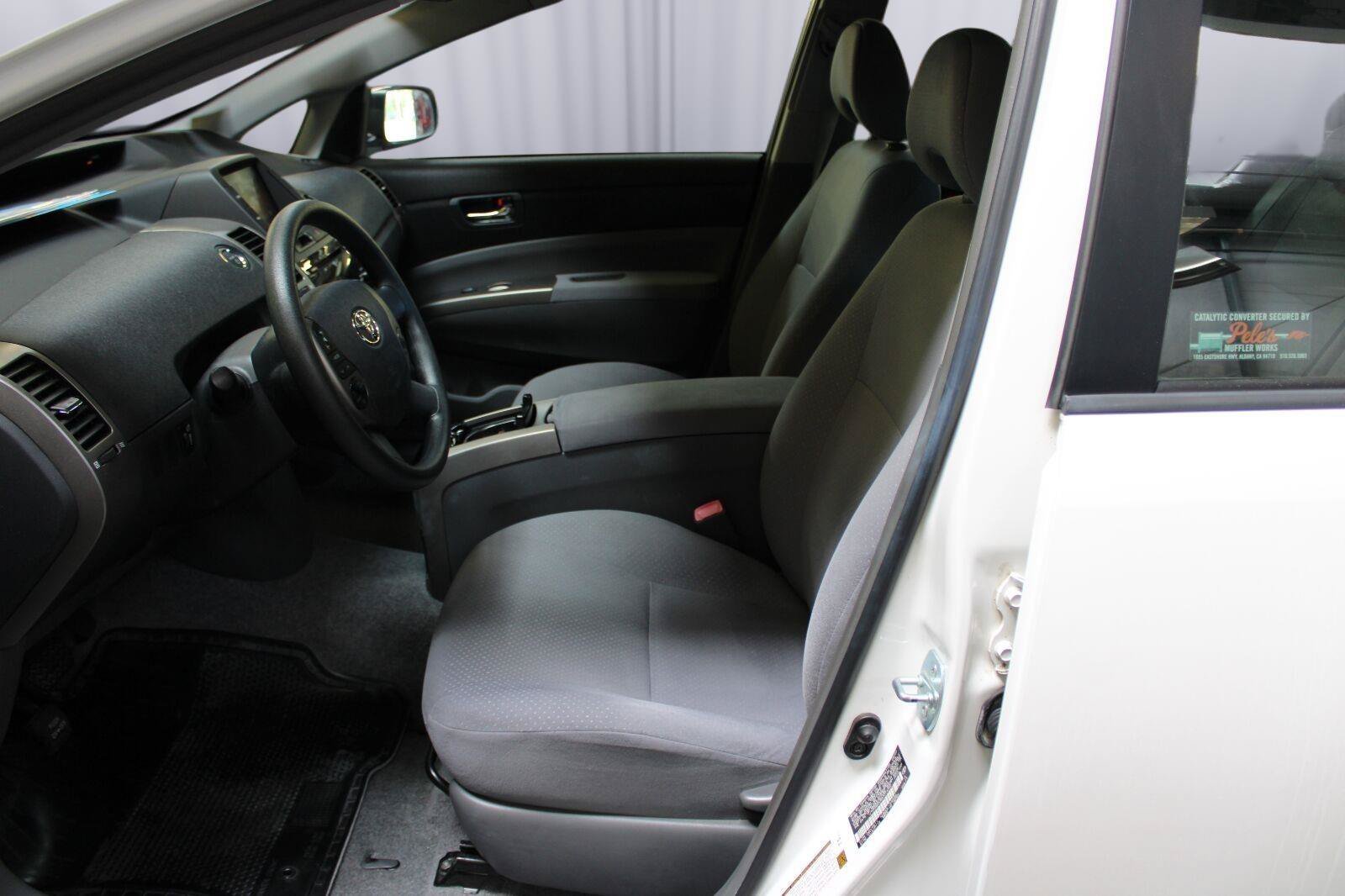 Used 2008 Toyota Prius FWD image 33