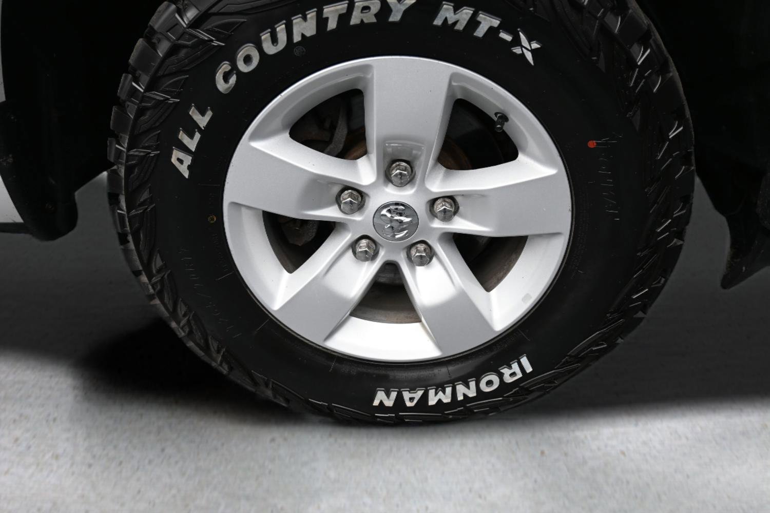 Used 2022 RAM 1500 Classic SLT w/ Protection Group AWD/4WD image 23