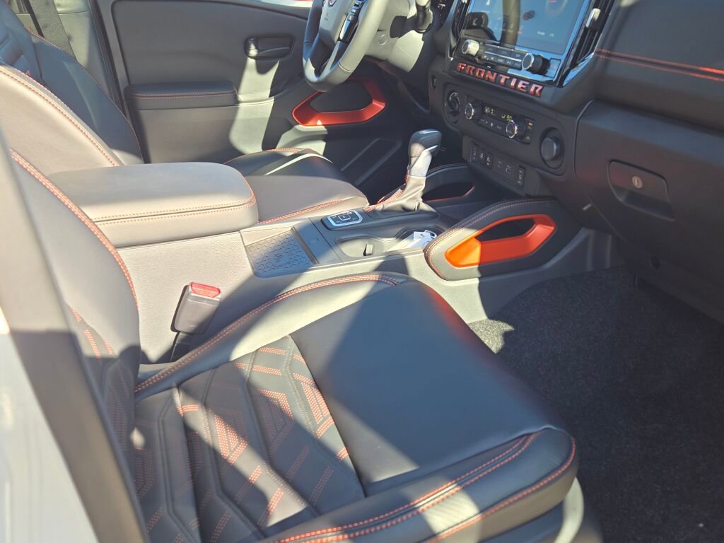 New 2026 Nissan Frontier PRO-4X w/ Pro Premium Package image 6