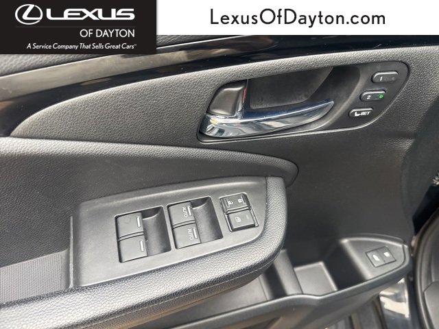 Used 2017 Honda Pilot Elite image 13