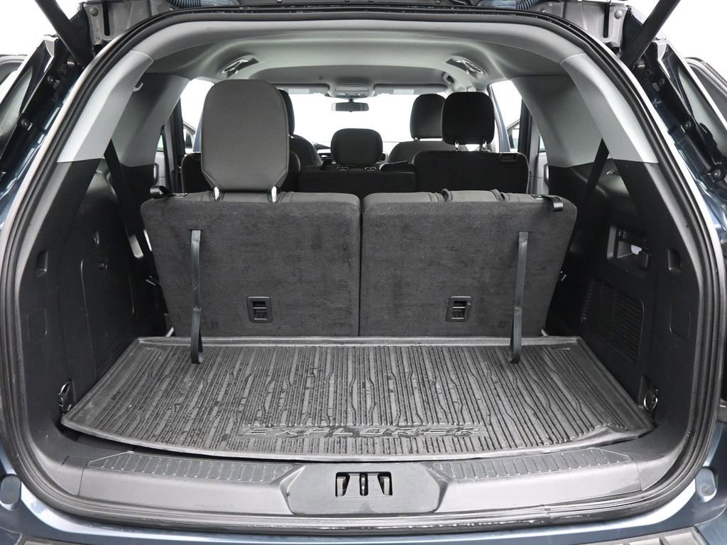 Certified 2022 Ford Explorer XLT image 24