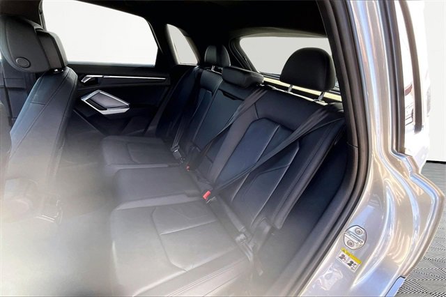 Used 2023 Audi Q3 2.0T Premium Plus w/ Premium Plus Package image 28